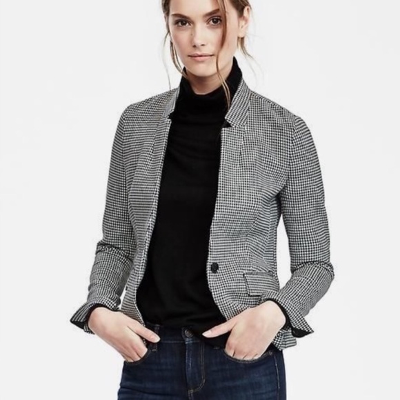 Banana Republic Jackets & Blazers - Banana Republic Houndstooth Stretch Blazer